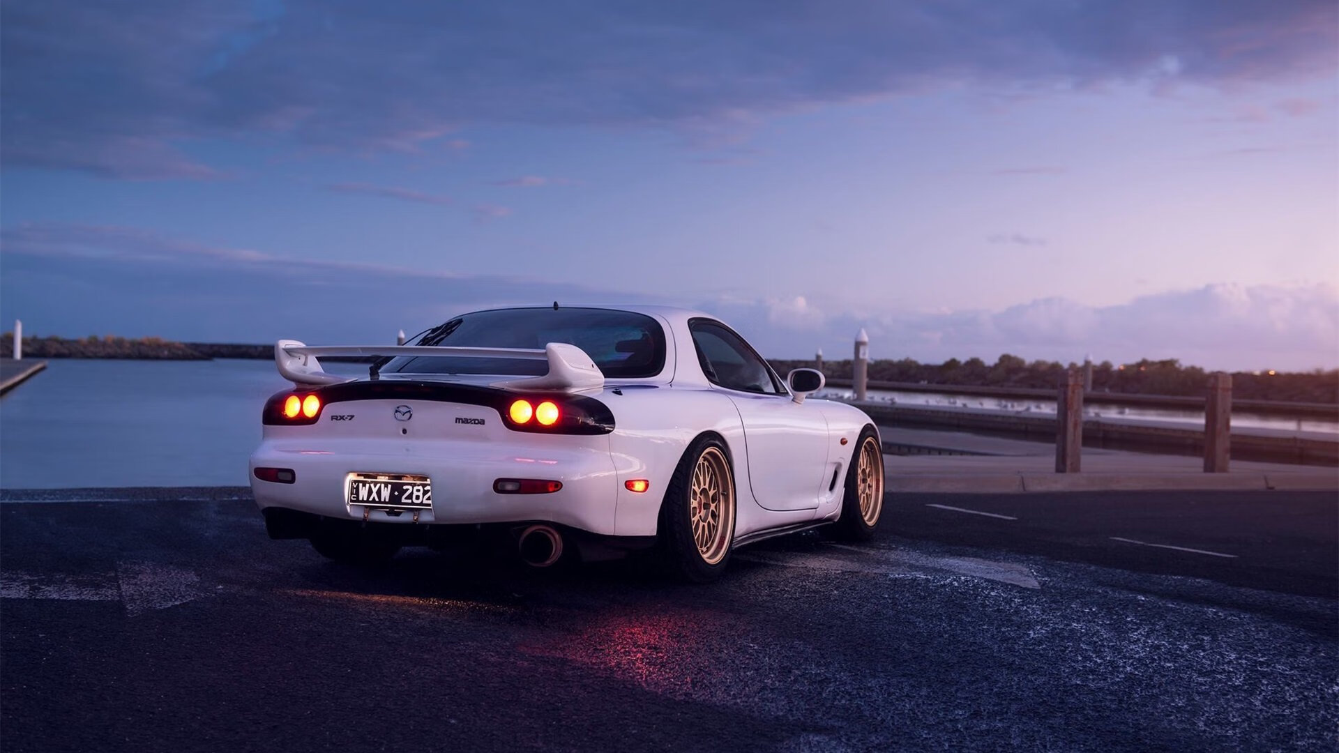 fb体育平台官网-雄鹿替补席表现出色，球队深度得到体现，2021雄鹿补强了哪些